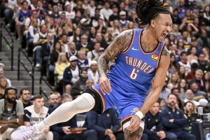 6号球衣成永恒！小乔丹淡出NBA 杰林威成NBA历史最后一位6号球员
