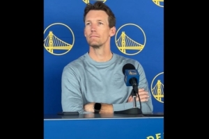 邓利维：夺冠窗口期是一年一议 今年全力冲击总冠军