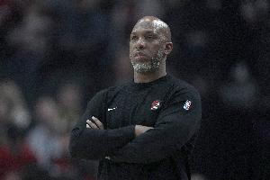 媒体人：我就回家整理个资料剪个片子 比卢普斯被带走了？闹呢