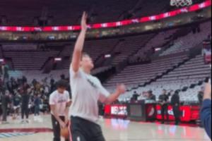 😍首秀整两手？小吧拍到杨瀚森练习天勾、扣篮等小技巧